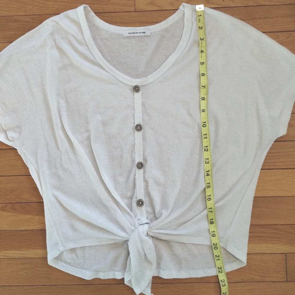 *5 for $20* Caution to the wind tie front top - Picture 4 of 7